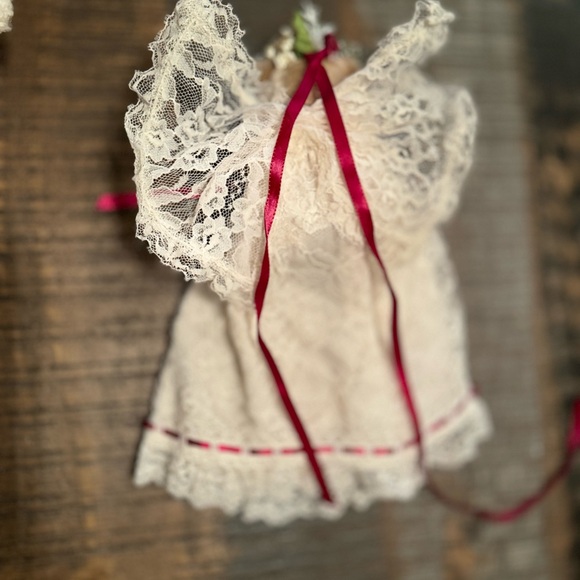 Vintage Christmas Teddy Bears Victorian Angel Bear and Hallmark Holly Bear - Picture 5 of 7